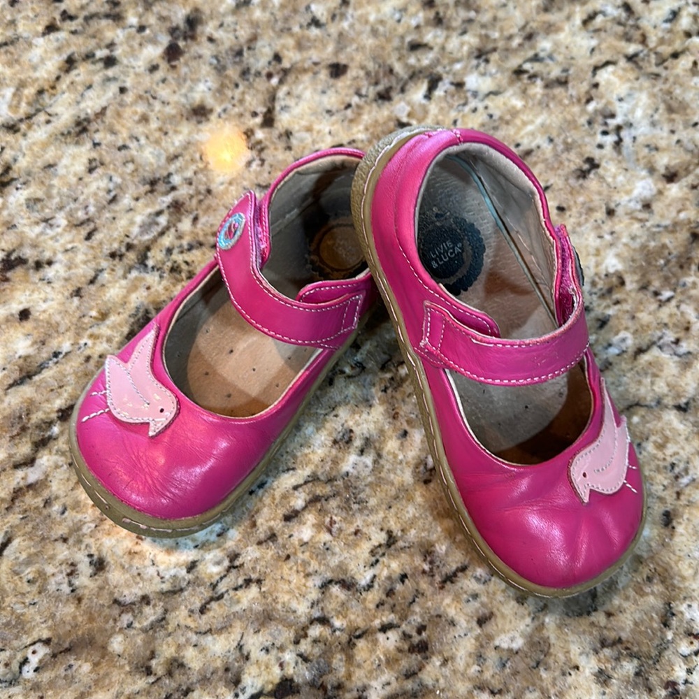 Size 10 Livie &Luca Fushia in Play Condition.